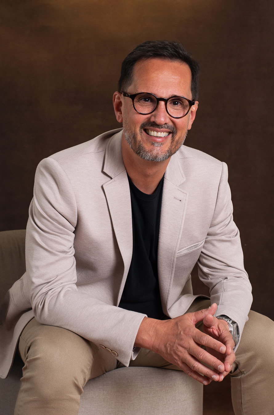 Renato Ritton — Contador e Mentor de Empresários
